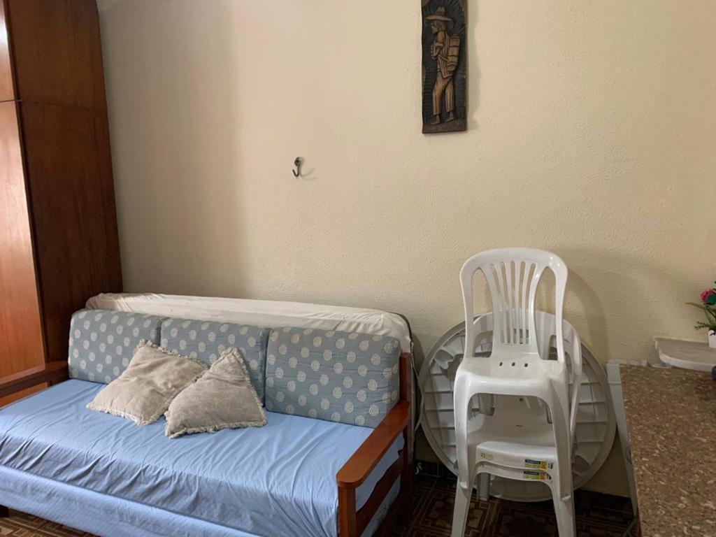 Kitnet Uma Quadra Da Praia - Aviacao - Ar Condicionado - Internet - Tv Plana Praia Grande  Kültér fotó