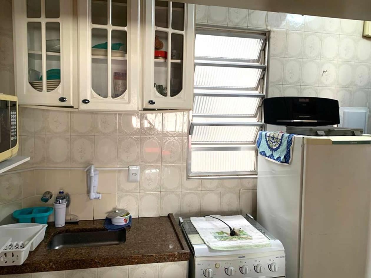 Kitnet Uma Quadra Da Praia - Aviacao - Ar Condicionado - Internet - Tv Plana Praia Grande  Kültér fotó